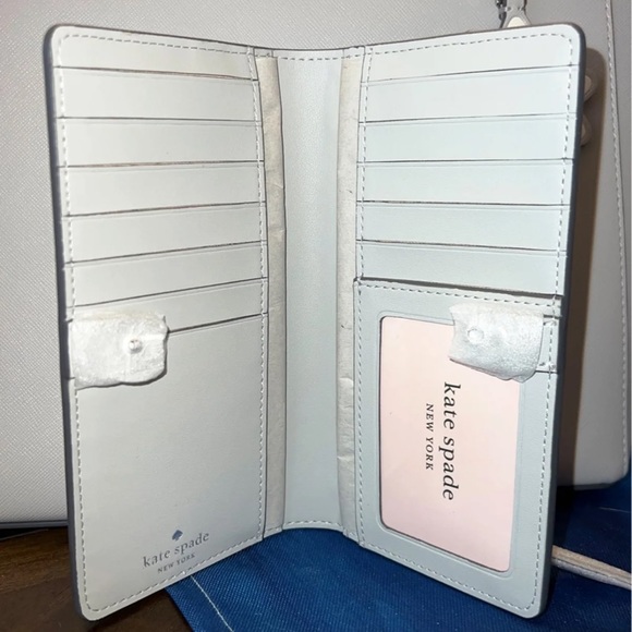 NWT ♠️ Kate Spade ♠️ Platinum gray tote with matching slim bifold wallet - Picture 3 of 6